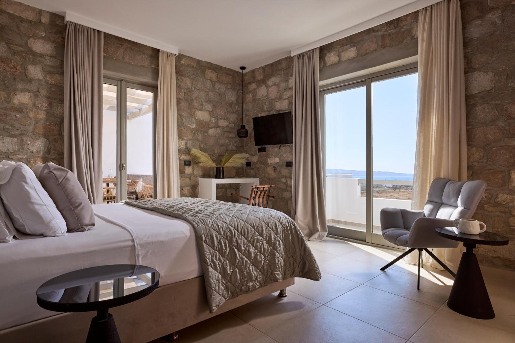 Kedros Milos Suites Adamantas Værelse billede